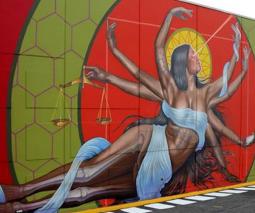 Mural Generación INK mujer de seis brazos