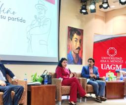 panel de conferenciantes del Conversatorio a 15 años de la partida de Tufiño