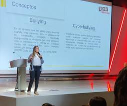charlas sobre la prevención del bullying y el suicidio