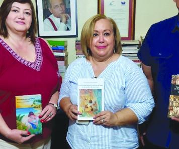 Presentan sus libros en República Dominicana