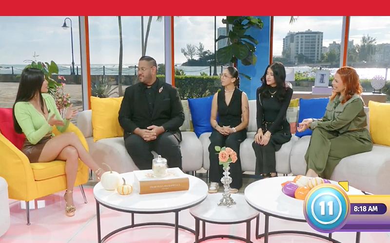 Grupo de personas en estudio de televisión