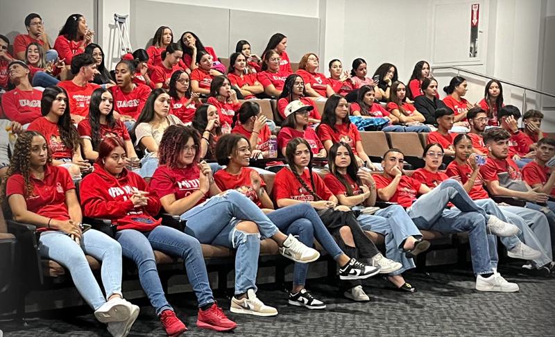 grupo de estudiantes atletas 