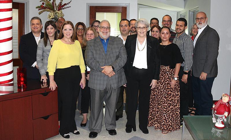 Grupo de personas administrativas de UAGM 