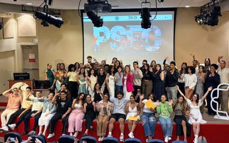 grupo de estudiantes