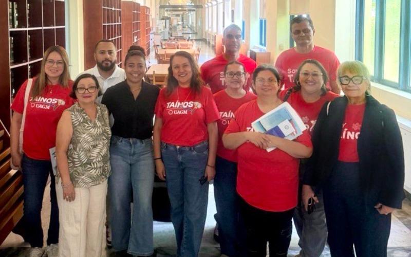 grupo de bibliotecarios